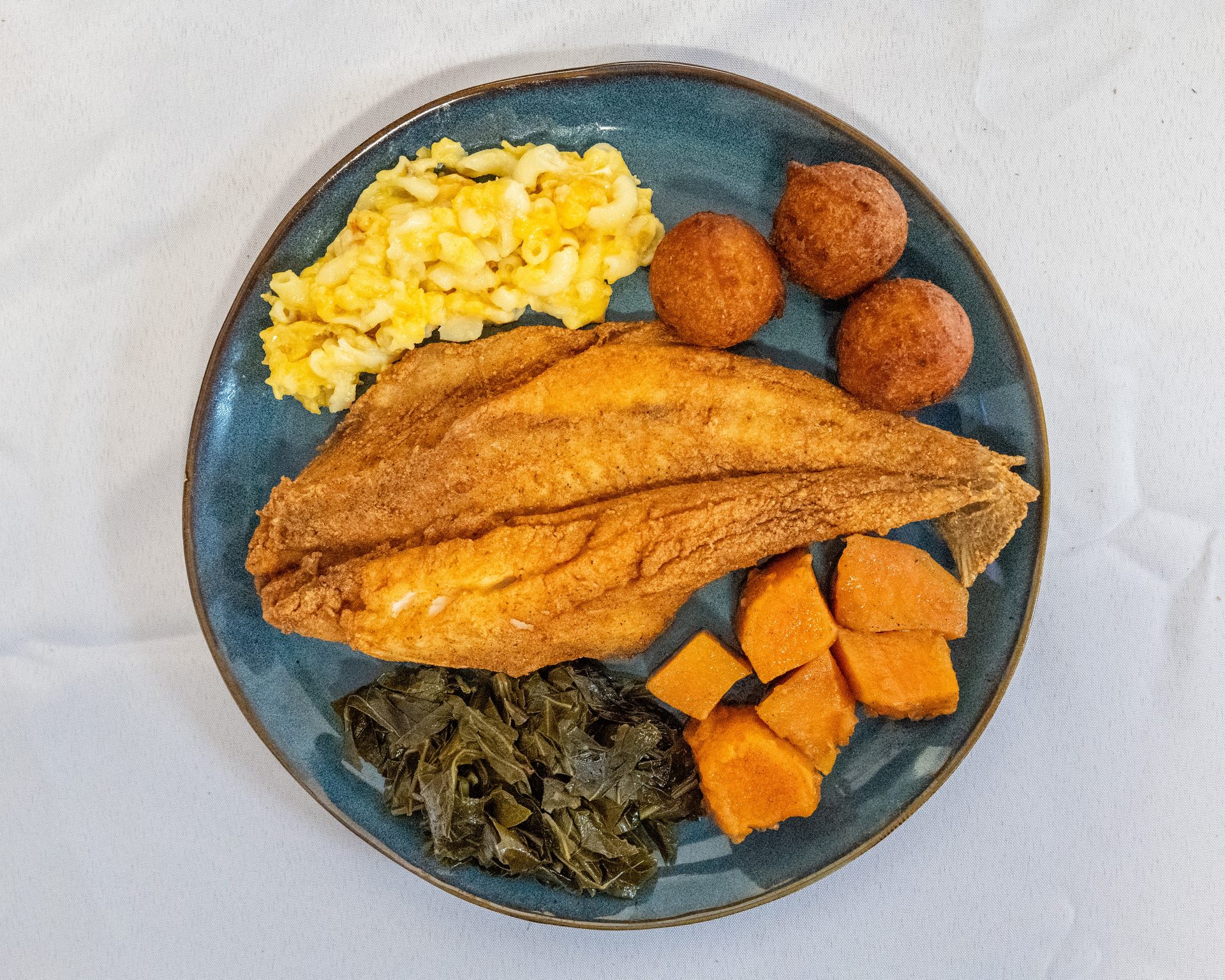 The food that draws people in